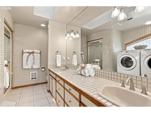 8000 Nw 16TH Ave, Vancouver, WA 98665