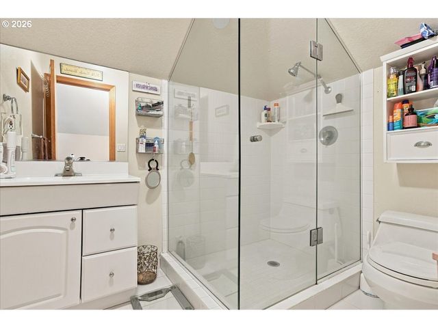 8000 Nw 16TH Ave, Vancouver, WA 98665