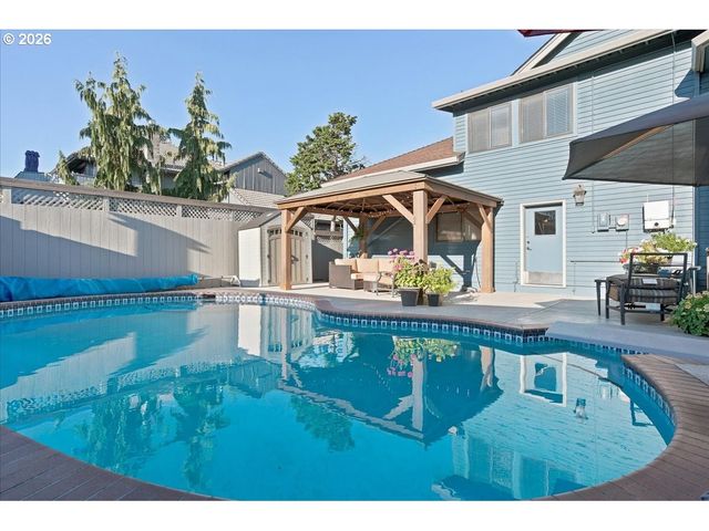8000 Nw 16TH Ave, Vancouver, WA 98665