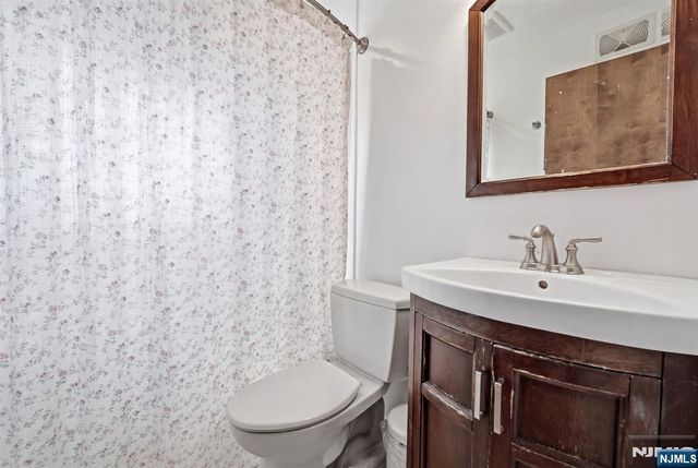 125 Hickory Avenue B, Tenafly, NJ 07670