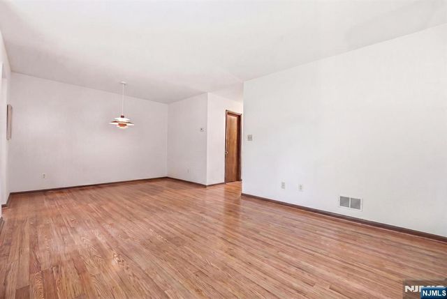 125 Hickory Avenue B, Tenafly, NJ 07670