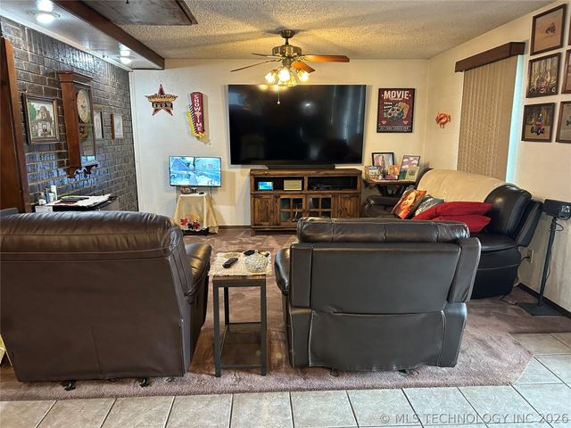 2408 Sarah Lane, Muskogee, OK 74403