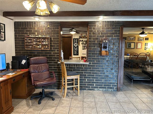 2408 Sarah Lane, Muskogee, OK 74403