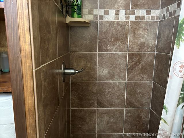 2408 Sarah Lane, Muskogee, OK 74403