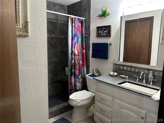 2408 Sarah Lane, Muskogee, OK 74403