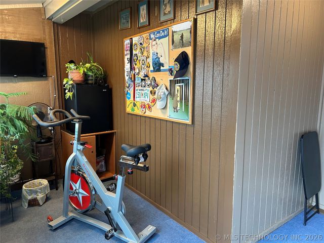 2408 Sarah Lane, Muskogee, OK 74403