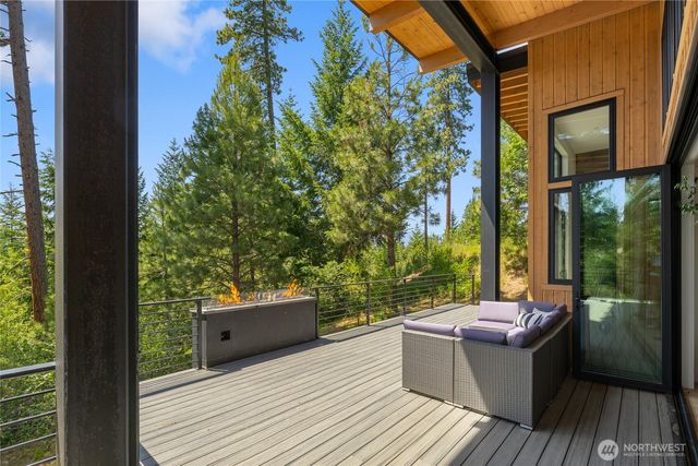 3847 Swiftwater Drive, Cle Elum, WA 98922
