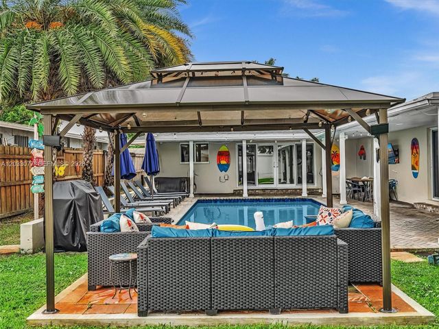 5021 SW 29th Terrace, Dania Beach, FL 33312