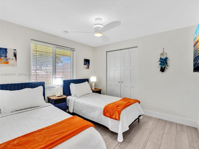 5021 SW 29th Terrace, Dania Beach, FL 33312
