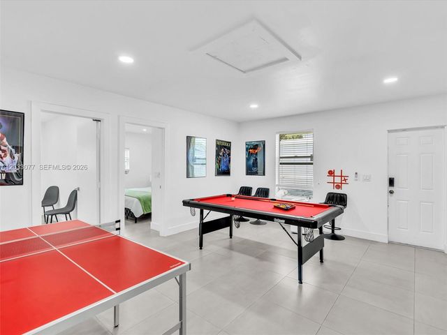 5021 SW 29th Terrace, Dania Beach, FL 33312