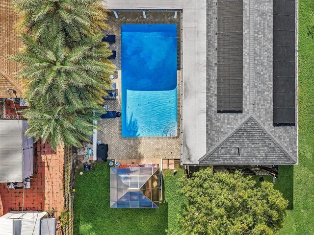 5021 SW 29th Terrace, Dania Beach, FL 33312