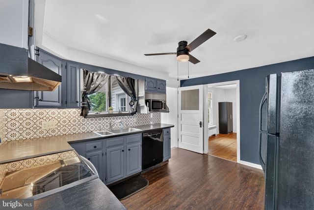 144 JACKSON AVE, West Grove, PA 19390