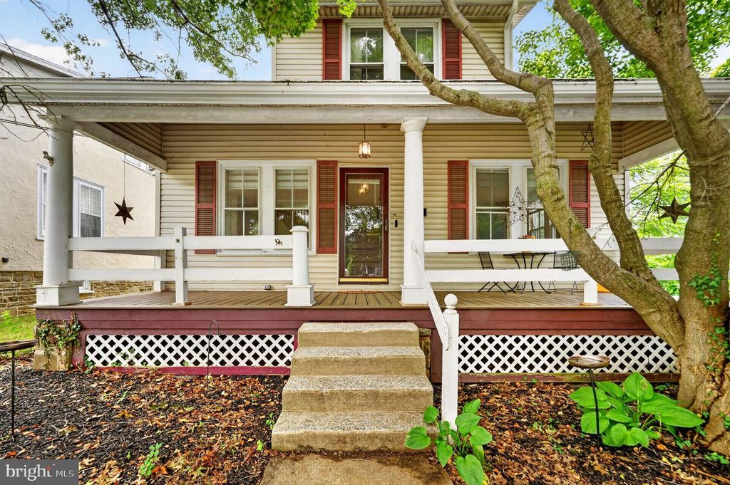 144 JACKSON AVE, West Grove, PA 19390
