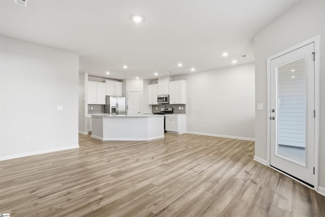 1736 Hidalgo Drive, Boiling Springs, SC 29316