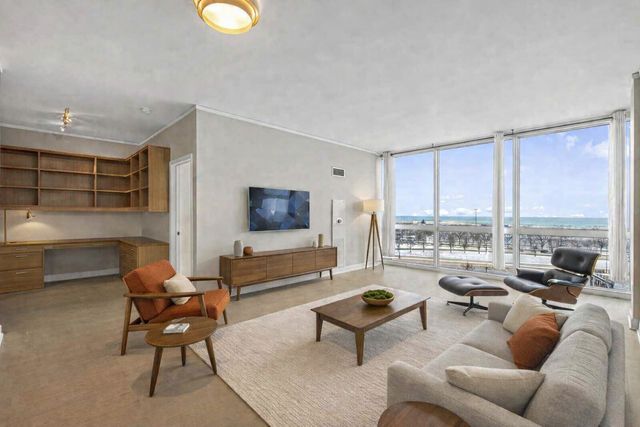 1901 S Calumet Avenue 803, Chicago, IL 60616