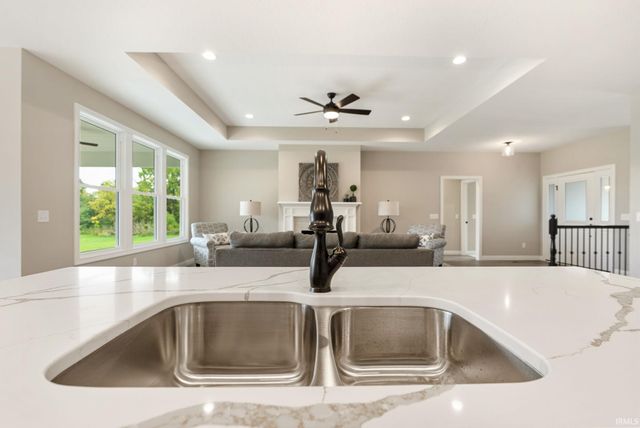 2966 Honeywood Lane, Fort Wayne, IN 46818