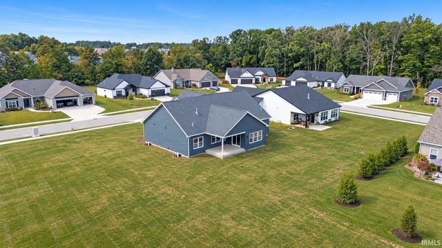 2966 Honeywood Lane, Fort Wayne, IN 46818