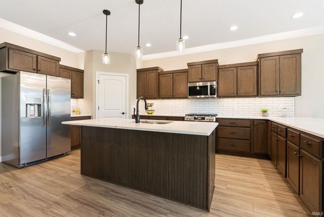 2966 Honeywood Lane, Fort Wayne, IN 46818