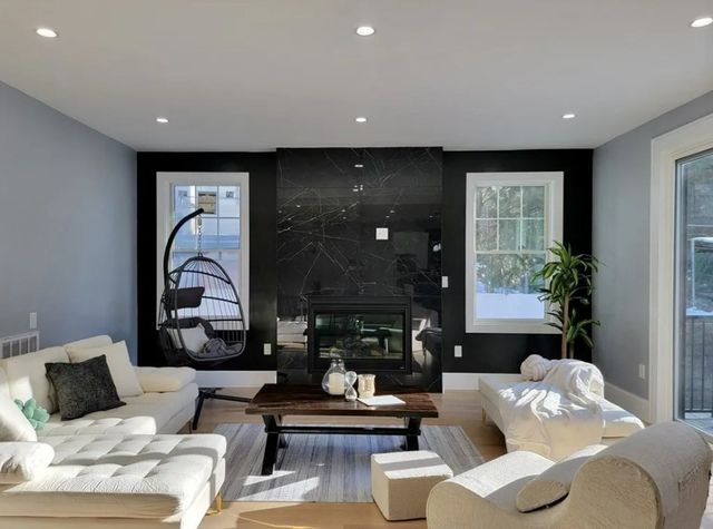 29 Parsons St, Newton, MA 02460