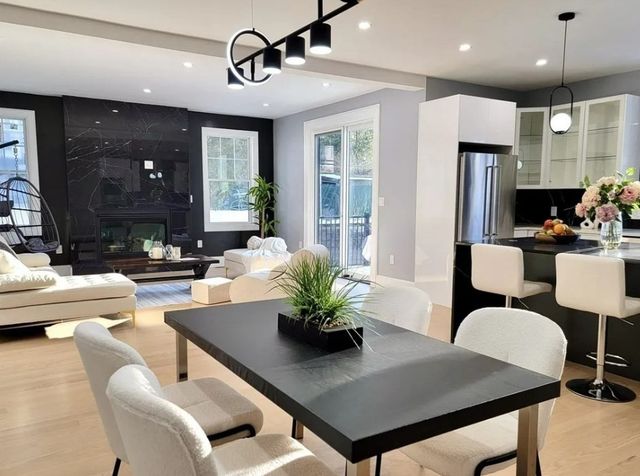 29 Parsons St, Newton, MA 02460