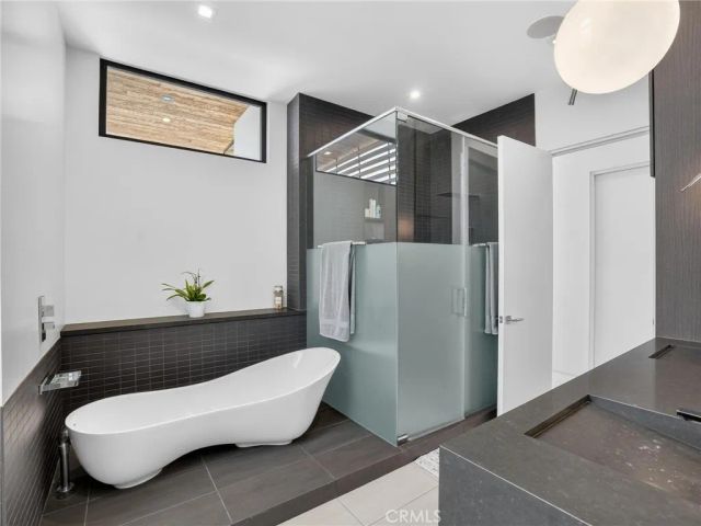 703 N Lucia, Redondo Beach, CA 90277