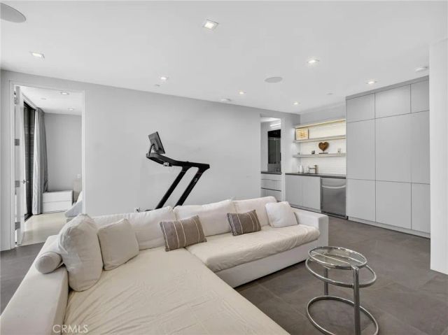 703 N Lucia, Redondo Beach, CA 90277