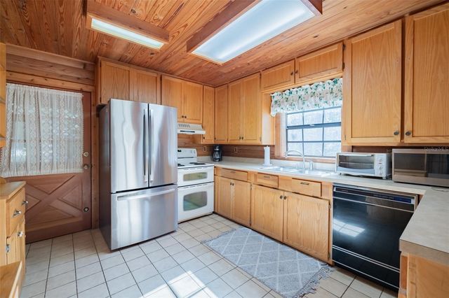 1430 S FORBES ROAD, Plant City, FL 33566