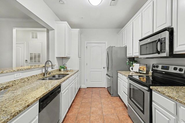 2810 Bedford Green Drive 207, Raleigh, NC 27604