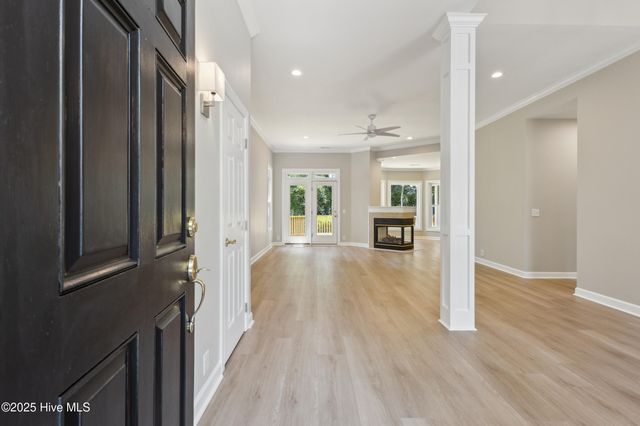 8807 Sawmill Creek Lane, Wilmington, NC 28411