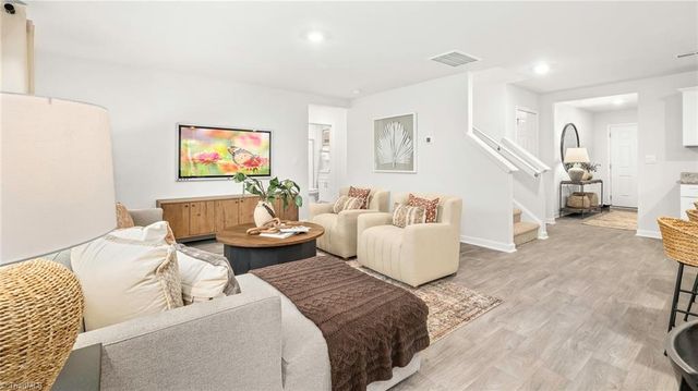 3749 Quail Haven Lane, Winston-salem, NC 27107