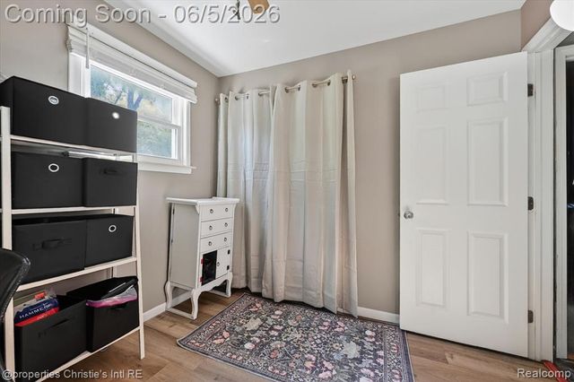 39185 Chase Street, Romulus, MI 48174