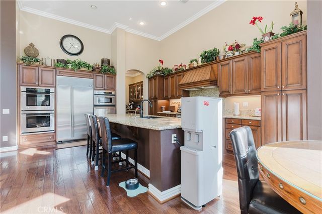 27101 Buckskin Lane, Canyon Country, CA 91387