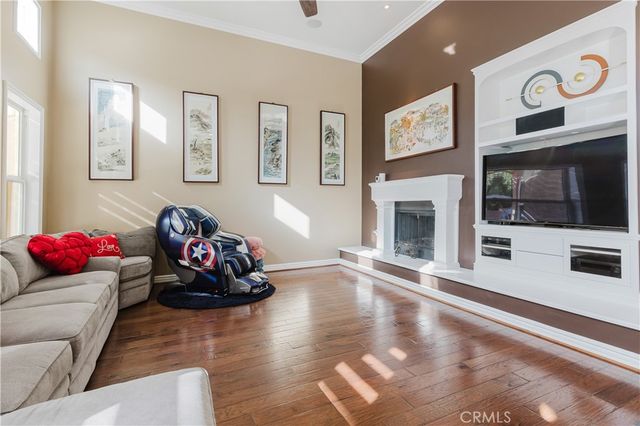 27101 Buckskin Lane, Canyon Country, CA 91387