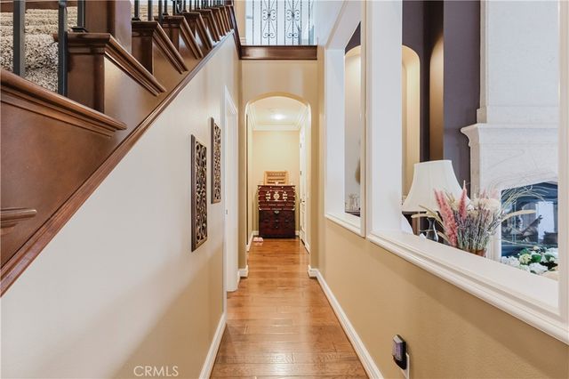 27101 Buckskin Lane, Canyon Country, CA 91387