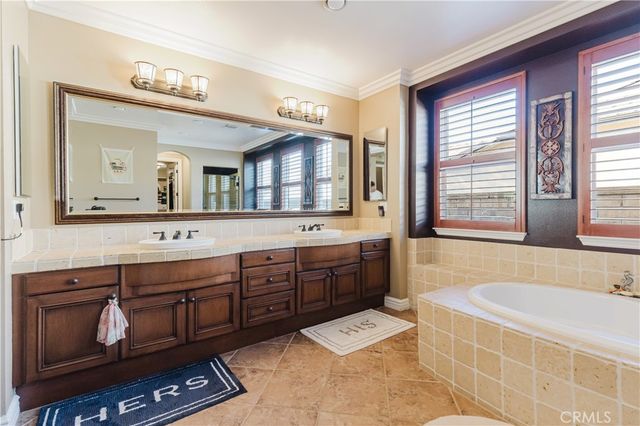 27101 Buckskin Lane, Canyon Country, CA 91387