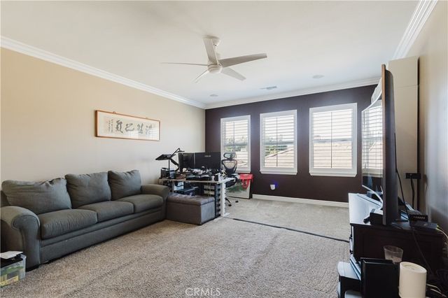 27101 Buckskin Lane, Canyon Country, CA 91387