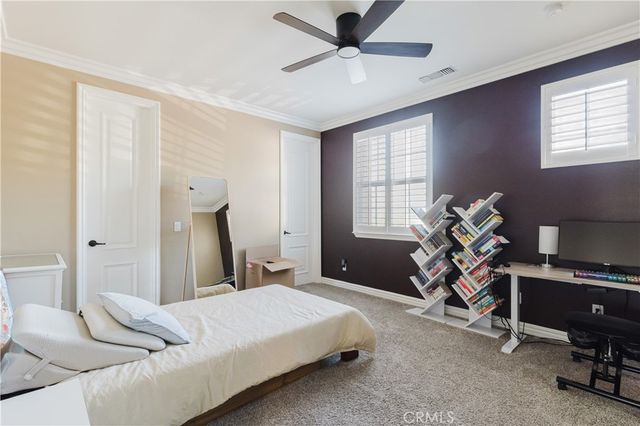 27101 Buckskin Lane, Canyon Country, CA 91387
