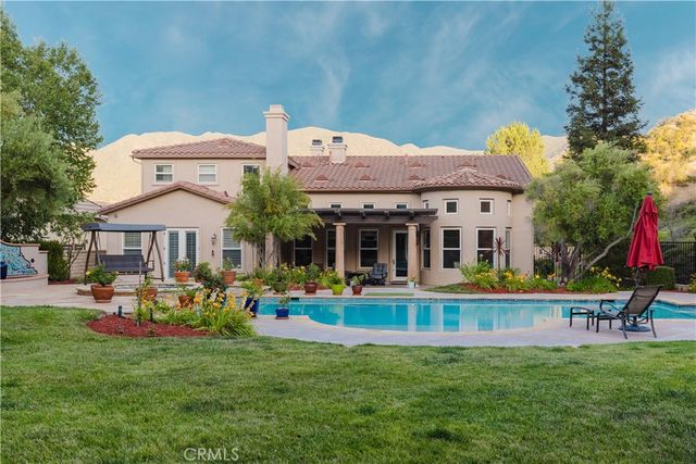 27101 Buckskin Lane, Canyon Country, CA 91387