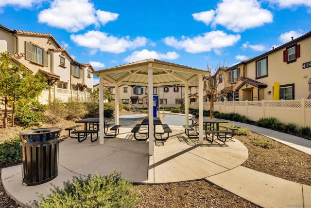 41984 Retsina St 705, Murrieta, CA 92562