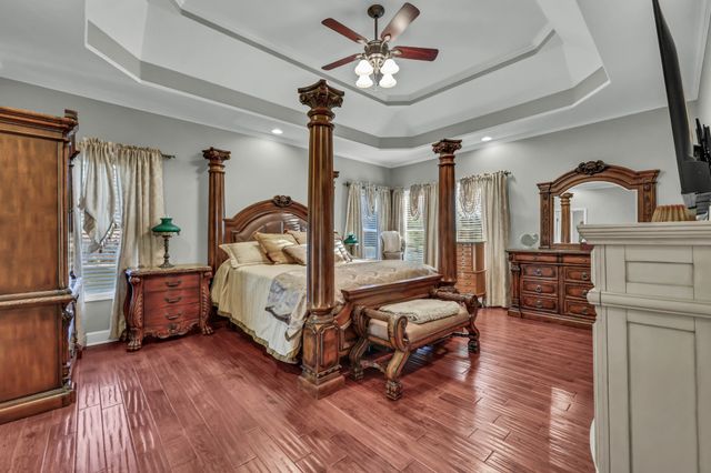 476 Maxshire Ct, Clarksville, TN 37043