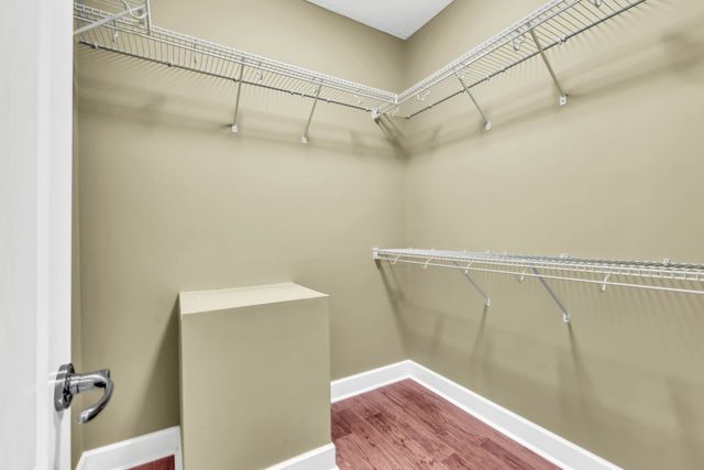 476 Maxshire Ct, Clarksville, TN 37043