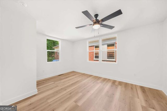 1040 Donnelly Avenue SW, Atlanta, GA 30310