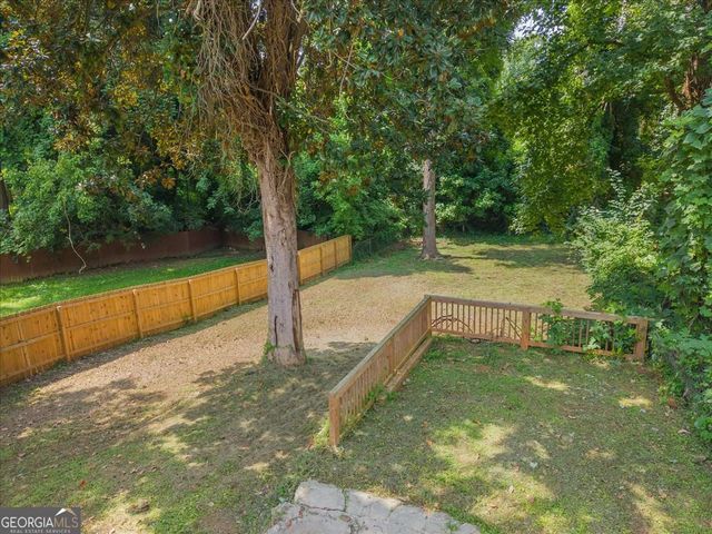 1040 Donnelly Avenue SW, Atlanta, GA 30310