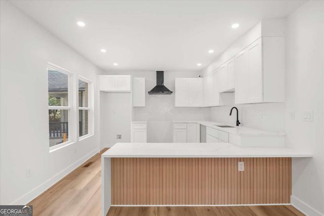 1040 Donnelly Avenue SW, Atlanta, GA 30310