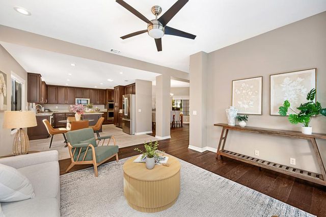 401 Bremerton Ct, Roseville, CA 95661