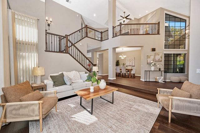 401 Bremerton Ct, Roseville, CA 95661