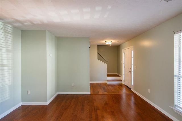 1382 Stoneleigh Way, Stone Mountain, GA 30088