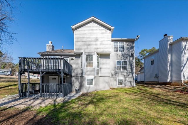 1382 Stoneleigh Way, Stone Mountain, GA 30088