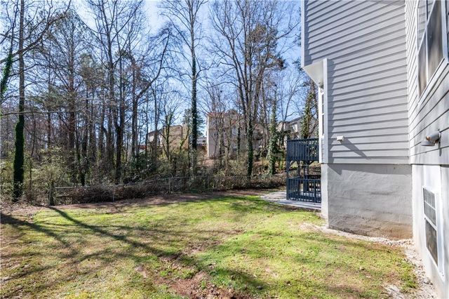 1382 Stoneleigh Way, Stone Mountain, GA 30088