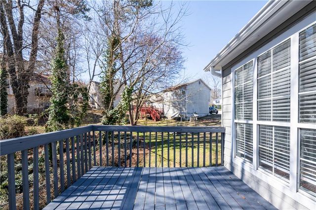 1382 Stoneleigh Way, Stone Mountain, GA 30088